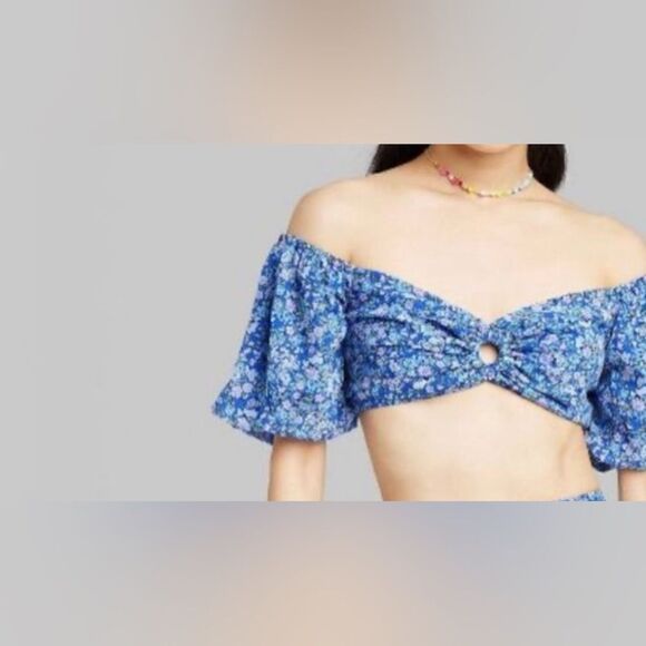 Wild Fable Blue Floral Puff Sleeve Crop Top With Lattice Back NWT Large or XL - Picture 5 of 12
